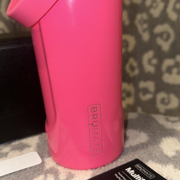 BrüMate MultiShaker 26oz Tumbler in Neon Pink 😍 New 🆕 & Never Used - Picture 15 of 17